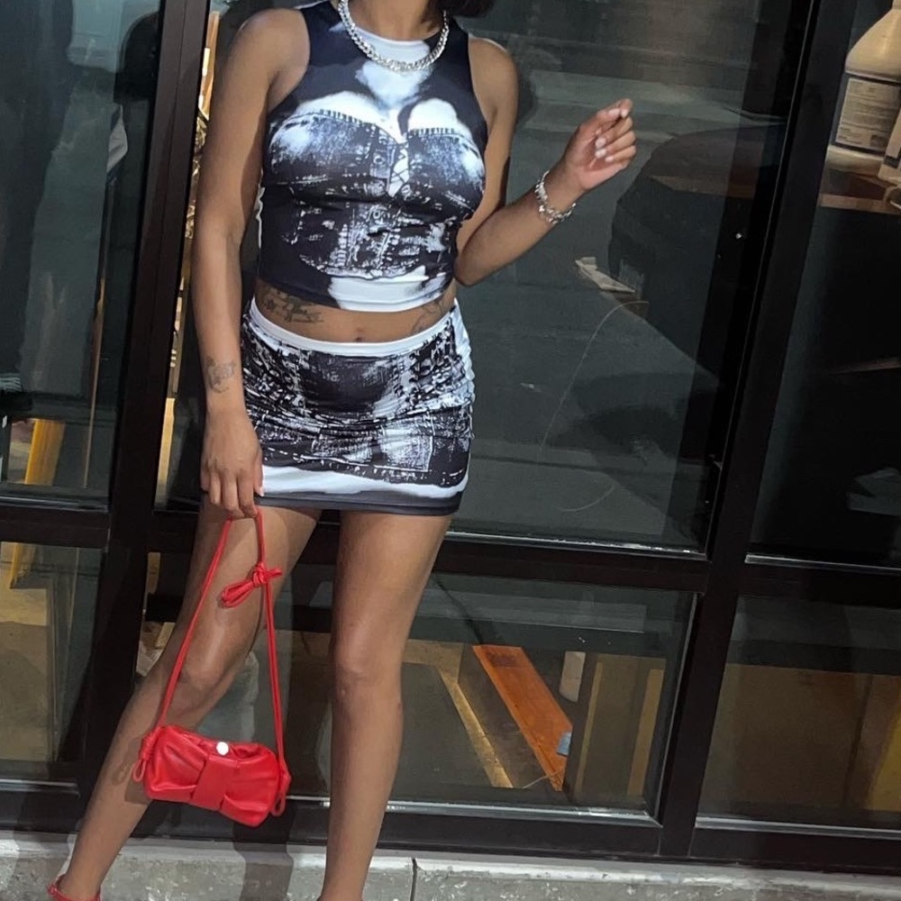 Two piece skirt set